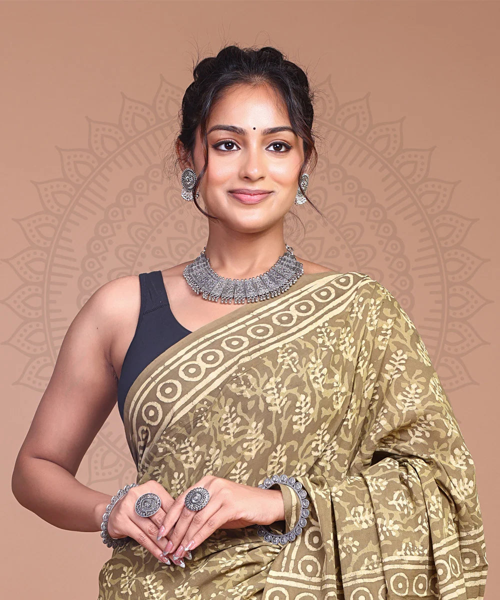 Bagru Dabu Handblock Printed Cotton Mulmul Saree with Blouse Piece