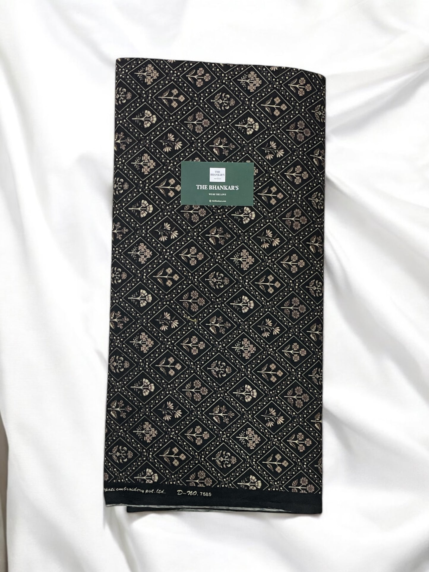 Black Color Floral Print Allover Set 2.5 Mtr