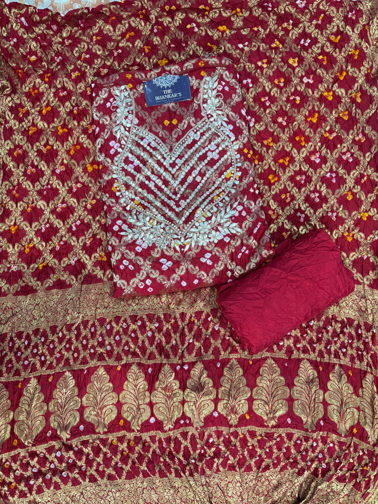 RED COLOUR GHATCHOLA BANDHANI BANARASI SILK FABRIC SUITS WITH BEAUTIFUL HAND GOTAPATTI WORK DUPATTA