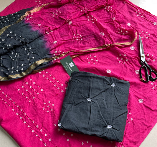 BANDHANI COTTON SUIT SET WITH MULMUL DUPATTA