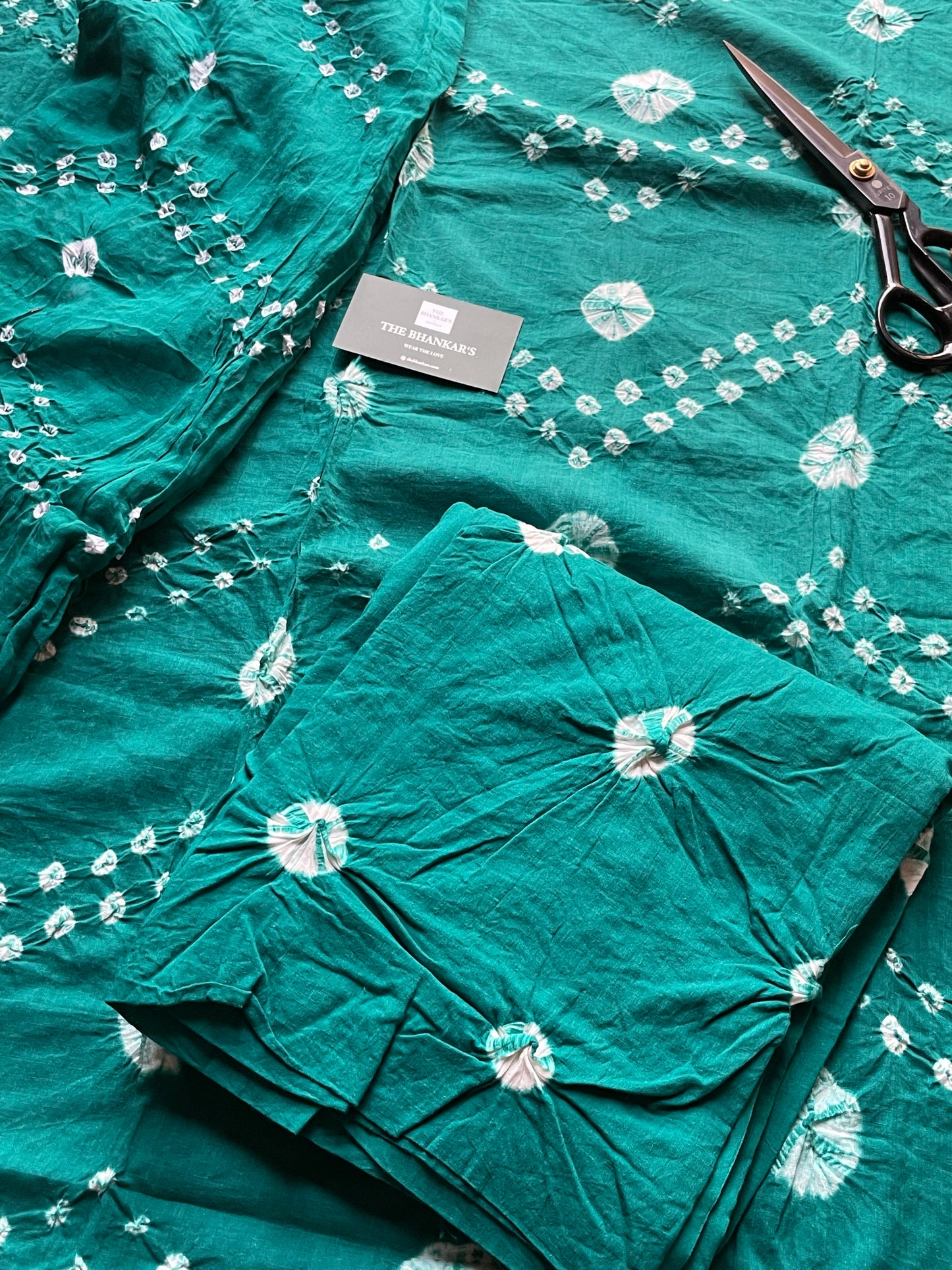 BANDHANI COTTON SUIT SET WITH MULMUL DUPATTA