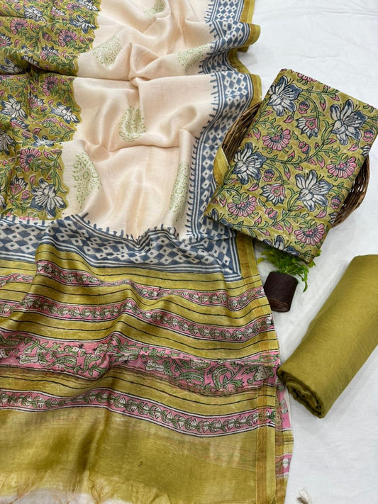 Premium Handblock Print Pure Chanderi Silk Unstitched Suit Set – Handwoven Zari Border | The Bhankar’s (Copy)