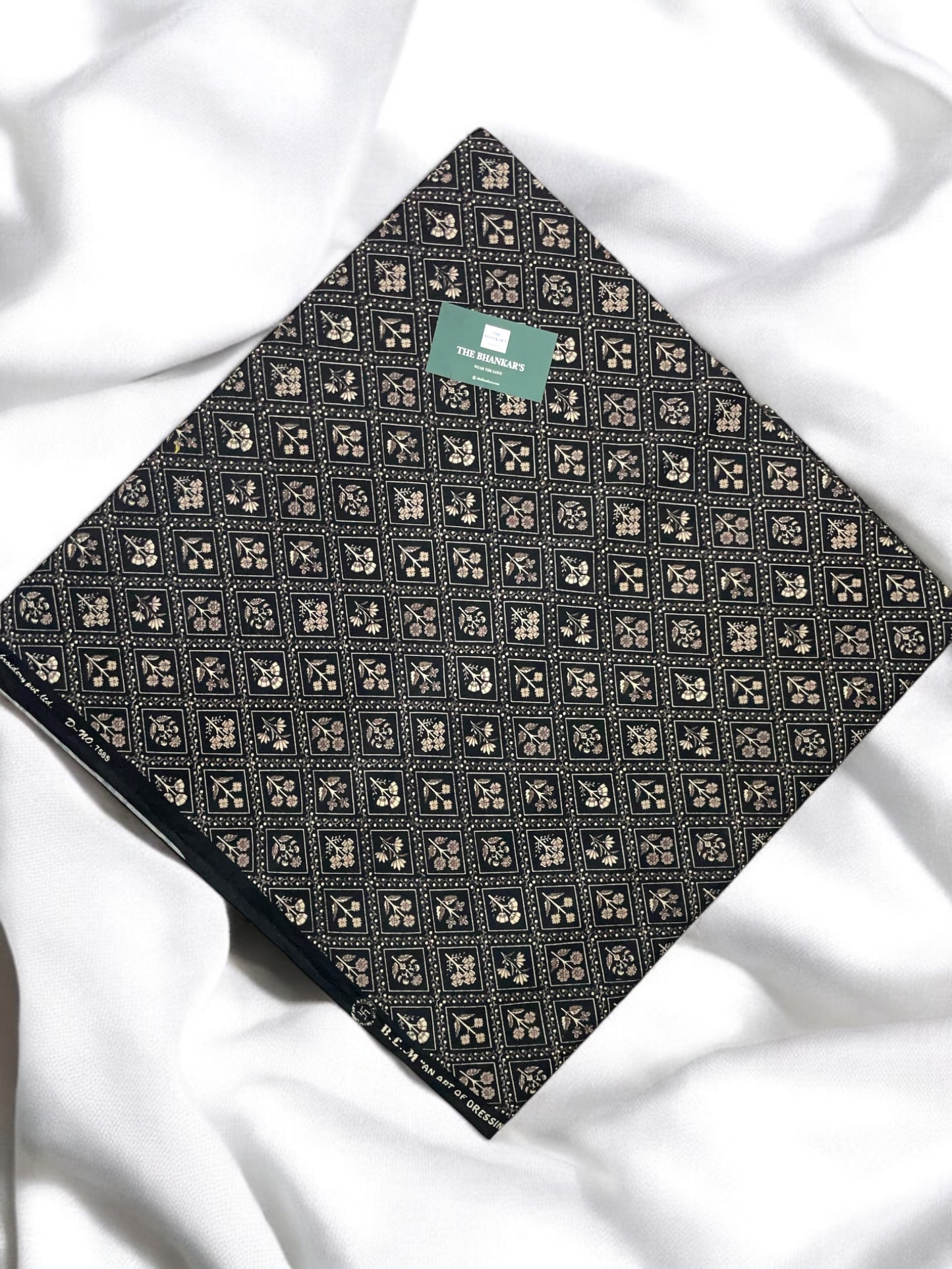 Black Color Floral Print Allover Set 2.5 Mtr