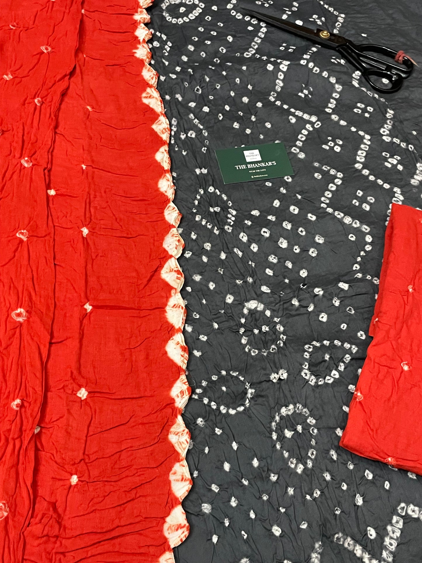 BANDHANI SATIN COTTON SUIT SET WITH MULMUL DUPATTA