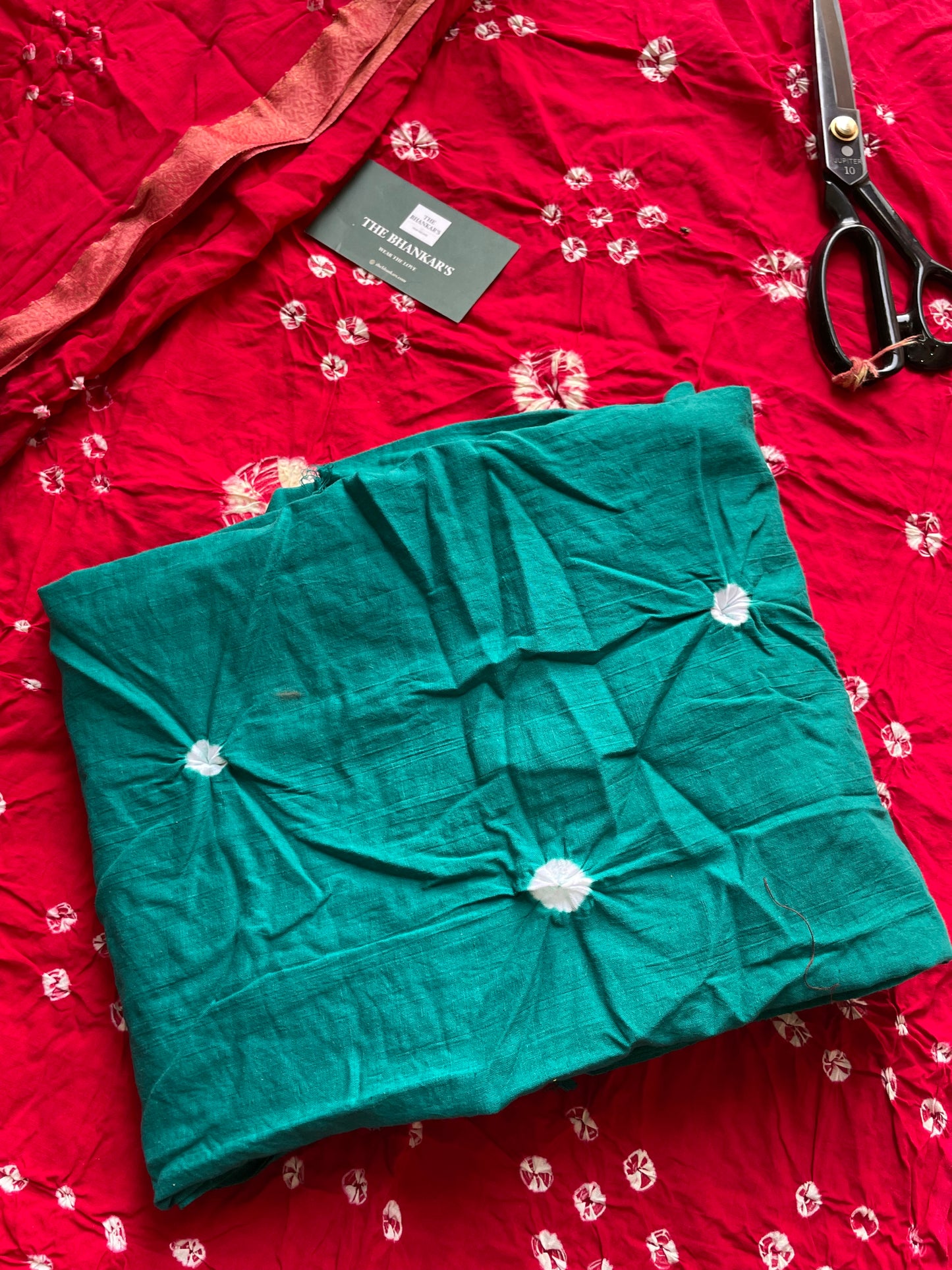 BANDHANI COTTON SUIT SET WITH MULMUL DUPATTA