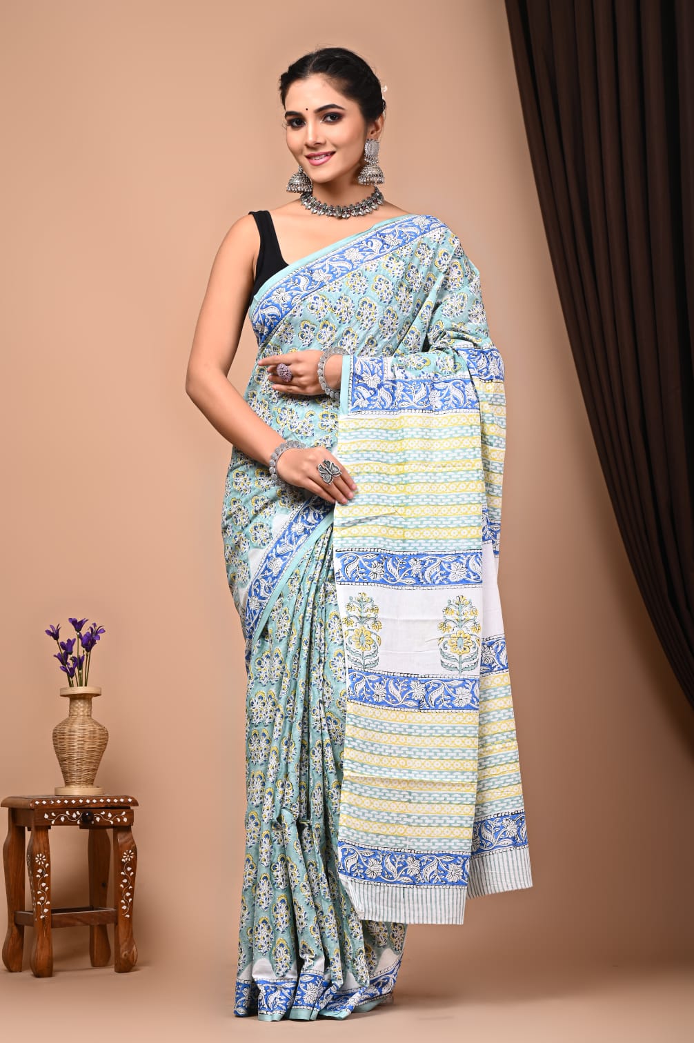 Hand Block Printed Cotton Mulmul Saree with Blouse Piece