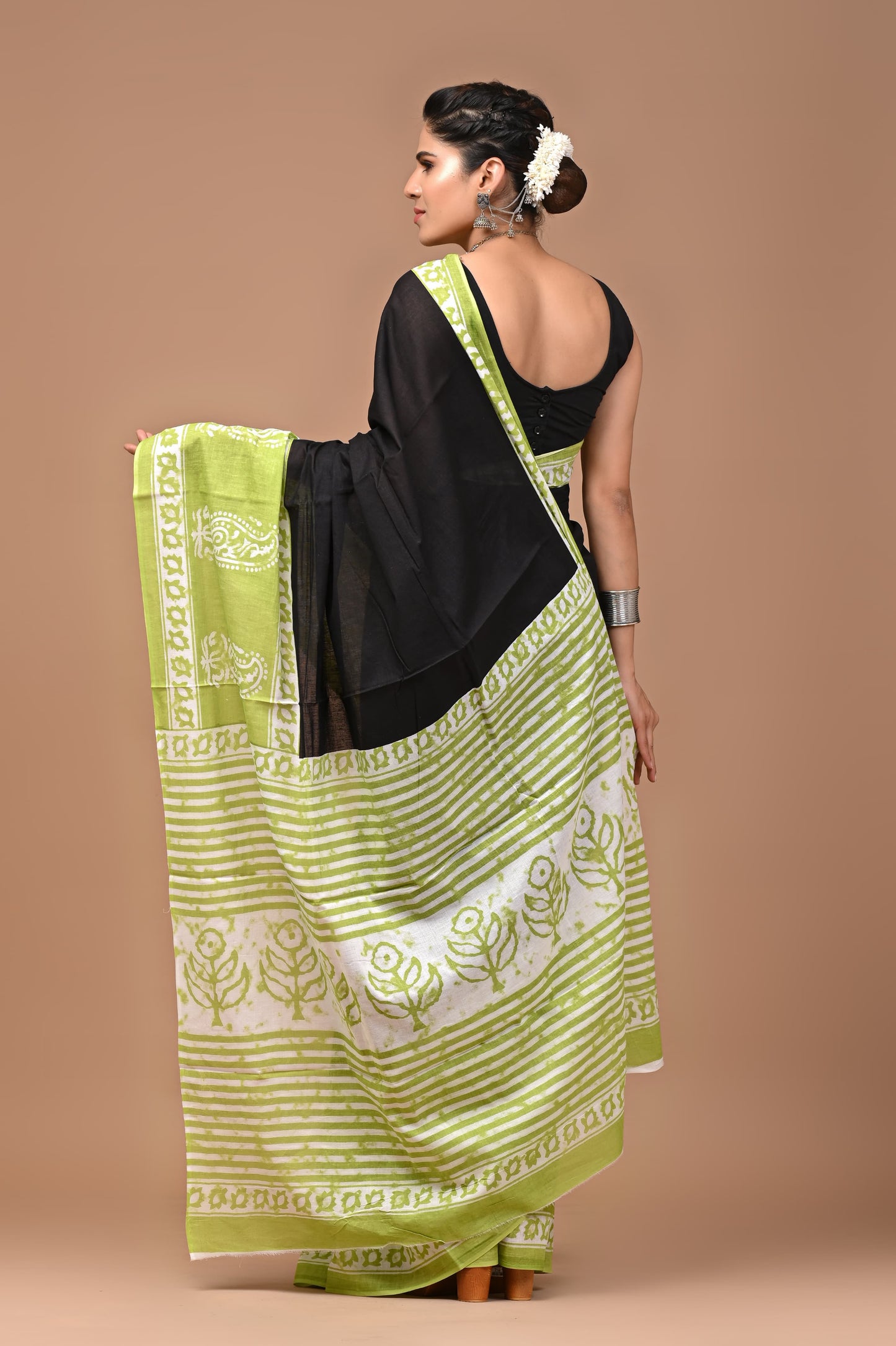 Black & Green Handblock Printed Cotton Mulmul Saree with Blouse Piece
