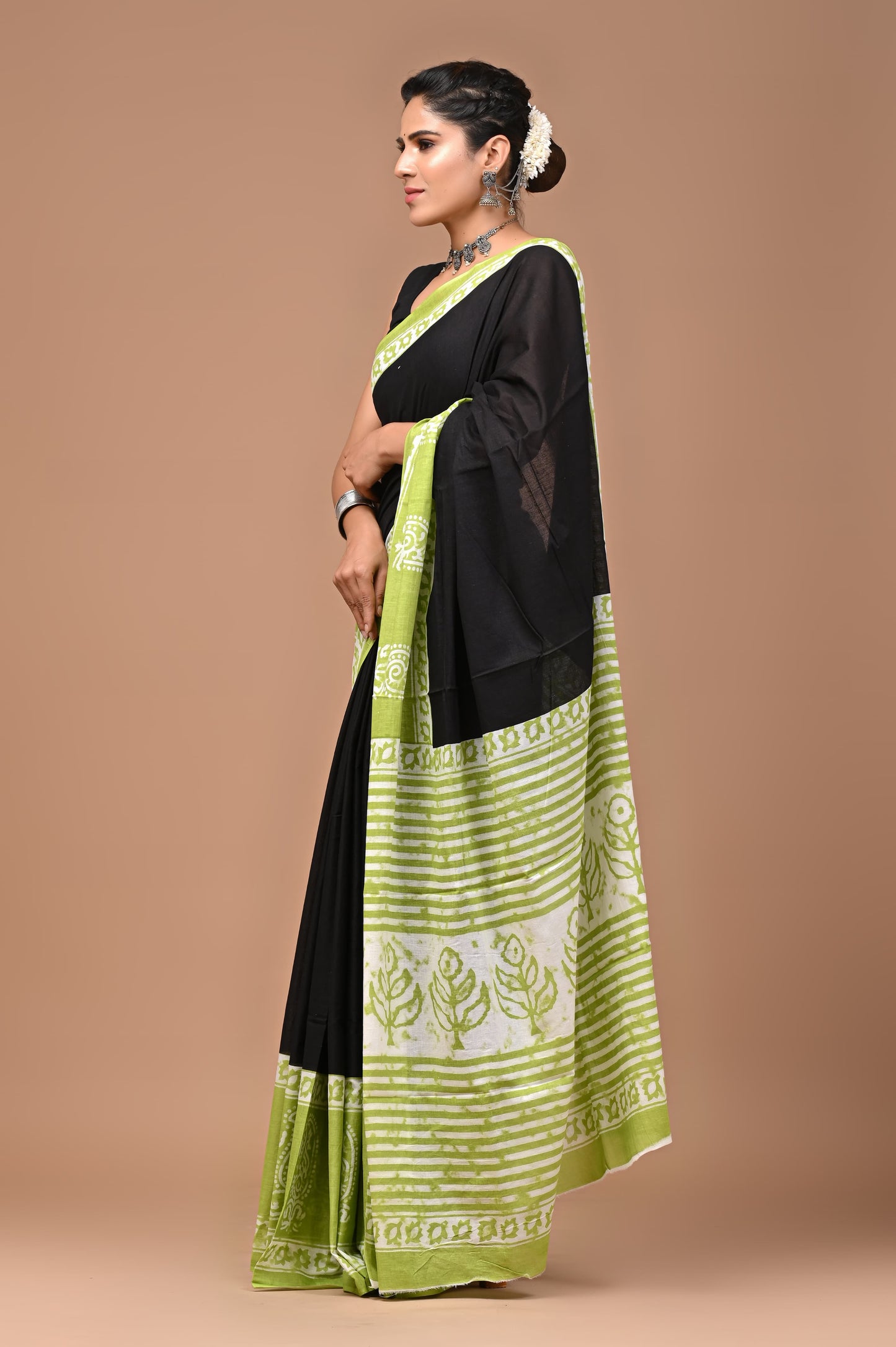 Black & Green Handblock Printed Cotton Mulmul Saree with Blouse Piece